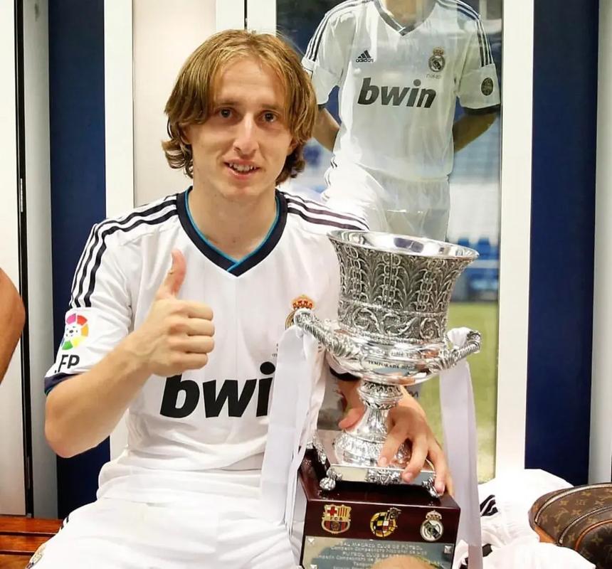 内斯塔丨对拉齐奥和米兰的感情？