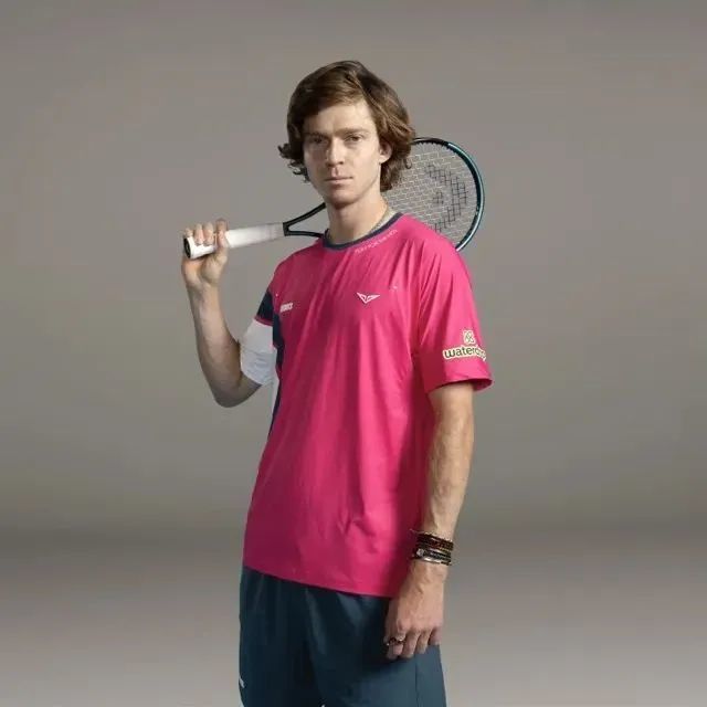 6月成为现 6月成为现